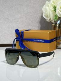 Picture of Louis Vuitton Sunglasses _SKUfw77097974fw